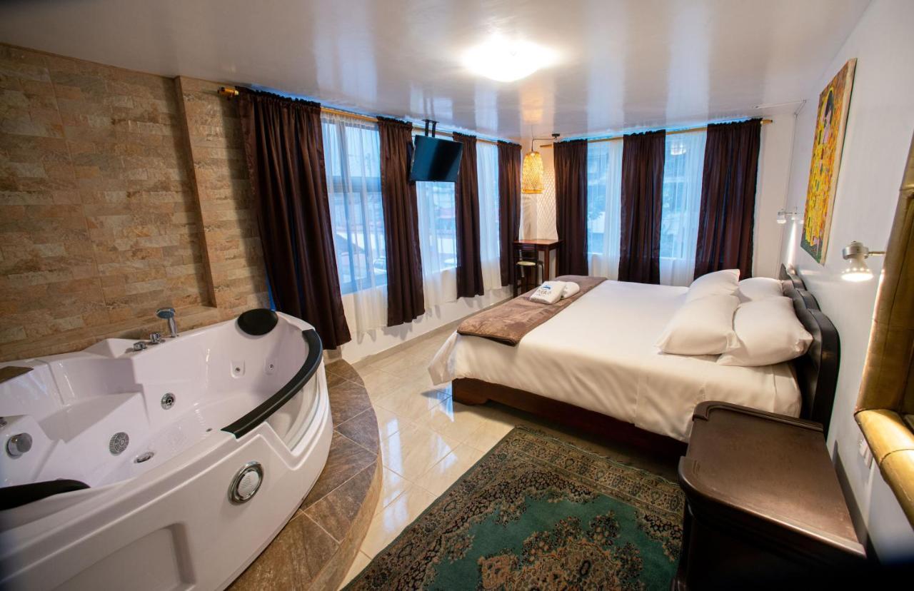 Hotel De Mi Pueblo Baños Extérieur photo